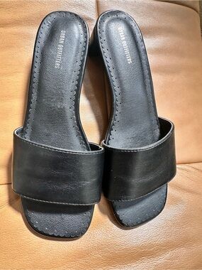 Urban Outfitters Black Wide-Band Slide Mules